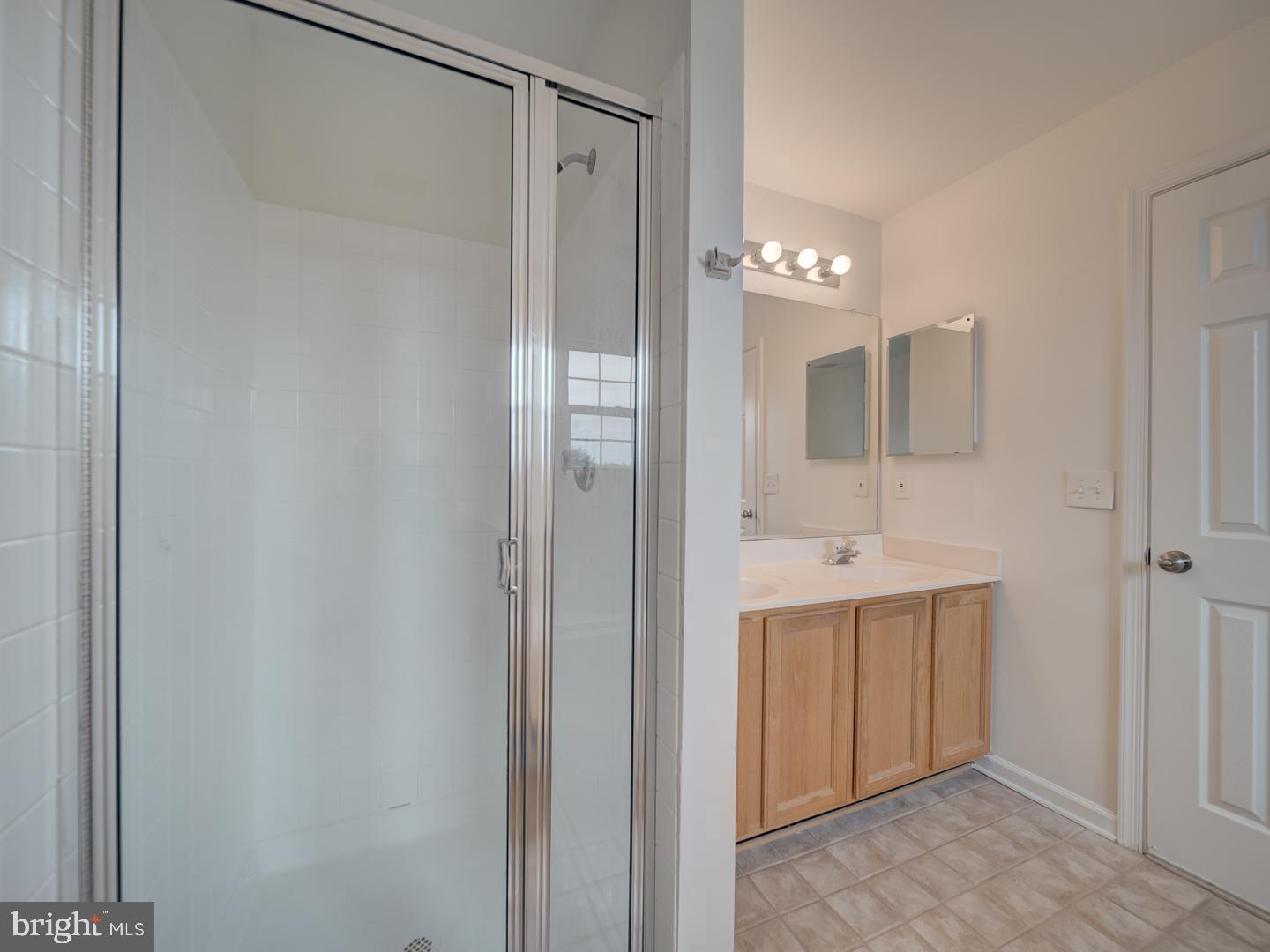 13195 GOLDERS GREEN PL, BRISTOW, Virginia 20136, 3 Bedrooms Bedrooms, ,3 BathroomsBathrooms,Residential,For sale,13195 GOLDERS GREEN PL,VAPW2094554 MLS # VAPW2094554