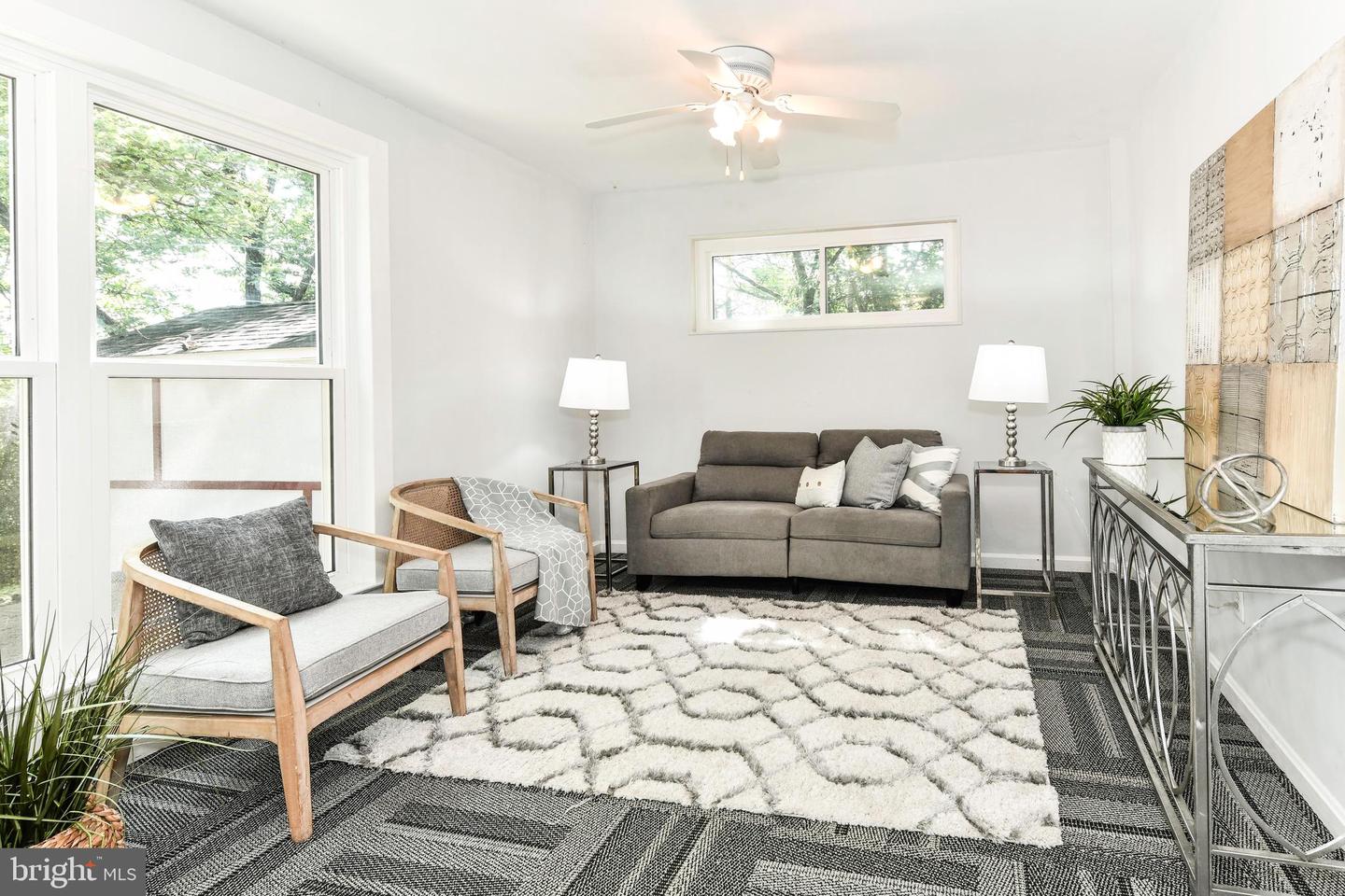 6322 PHYLLIS LN, ALEXANDRIA, Virginia 22312, 3 Bedrooms Bedrooms, ,2 BathroomsBathrooms,Residential,For sale,6322 PHYLLIS LN,VAFX2243936 MLS # VAFX2243936