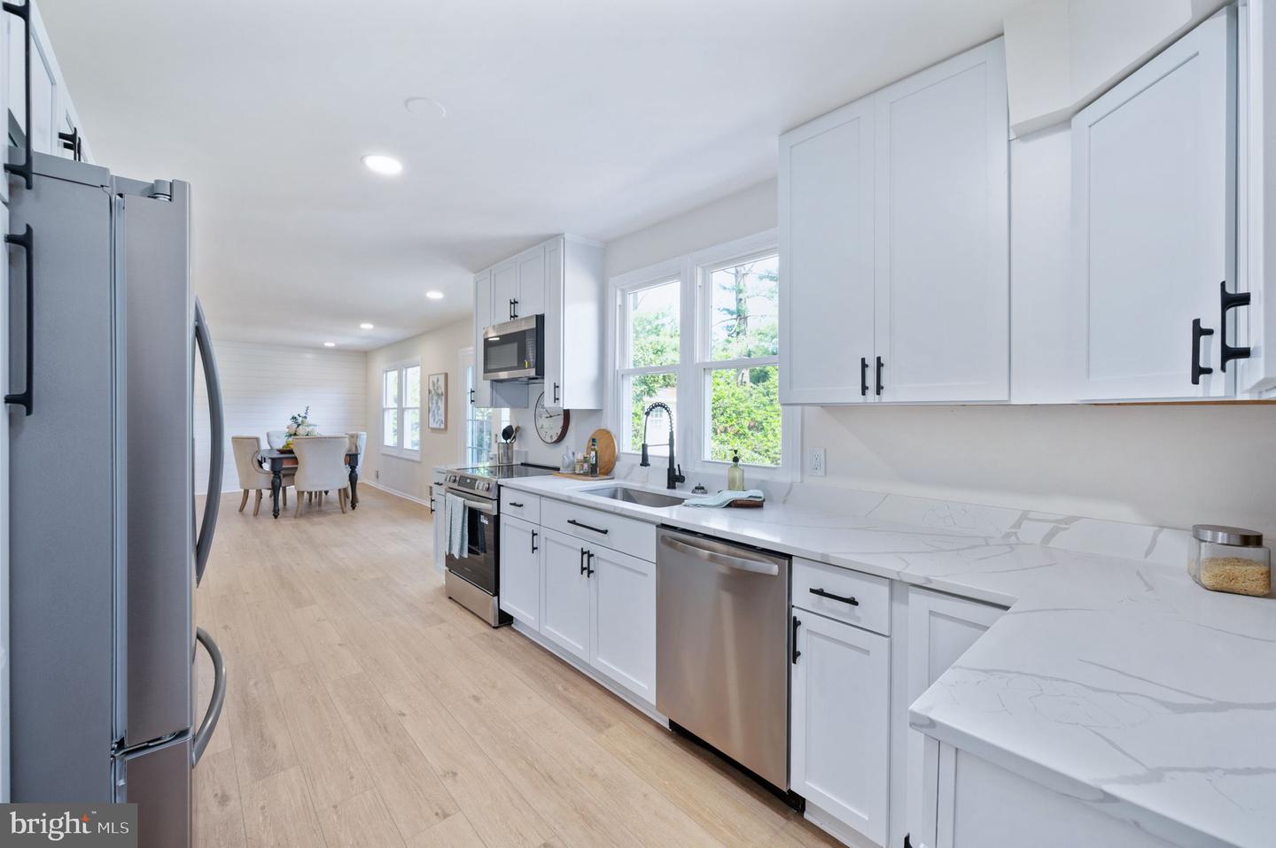 10548 KNOLLWOOD DR, MANASSAS, Virginia 20111, 4 Bedrooms Bedrooms, ,3 BathroomsBathrooms,Residential,For sale,10548 KNOLLWOOD DR,VAPW2095962 MLS # VAPW2095962