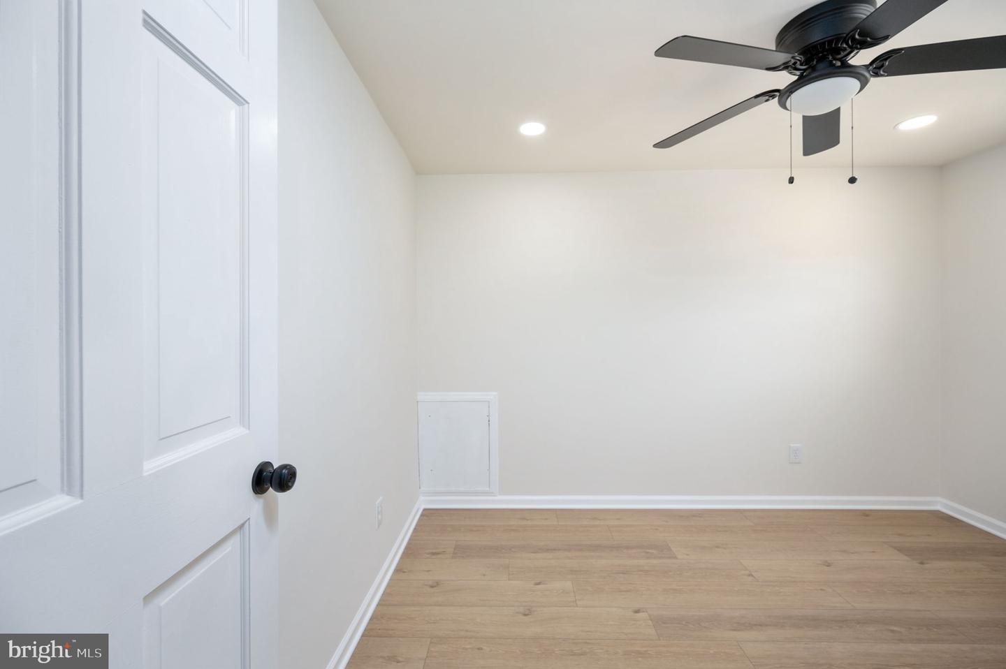 10548 KNOLLWOOD DR, MANASSAS, Virginia 20111, 4 Bedrooms Bedrooms, ,3 BathroomsBathrooms,Residential,For sale,10548 KNOLLWOOD DR,VAPW2095962 MLS # VAPW2095962