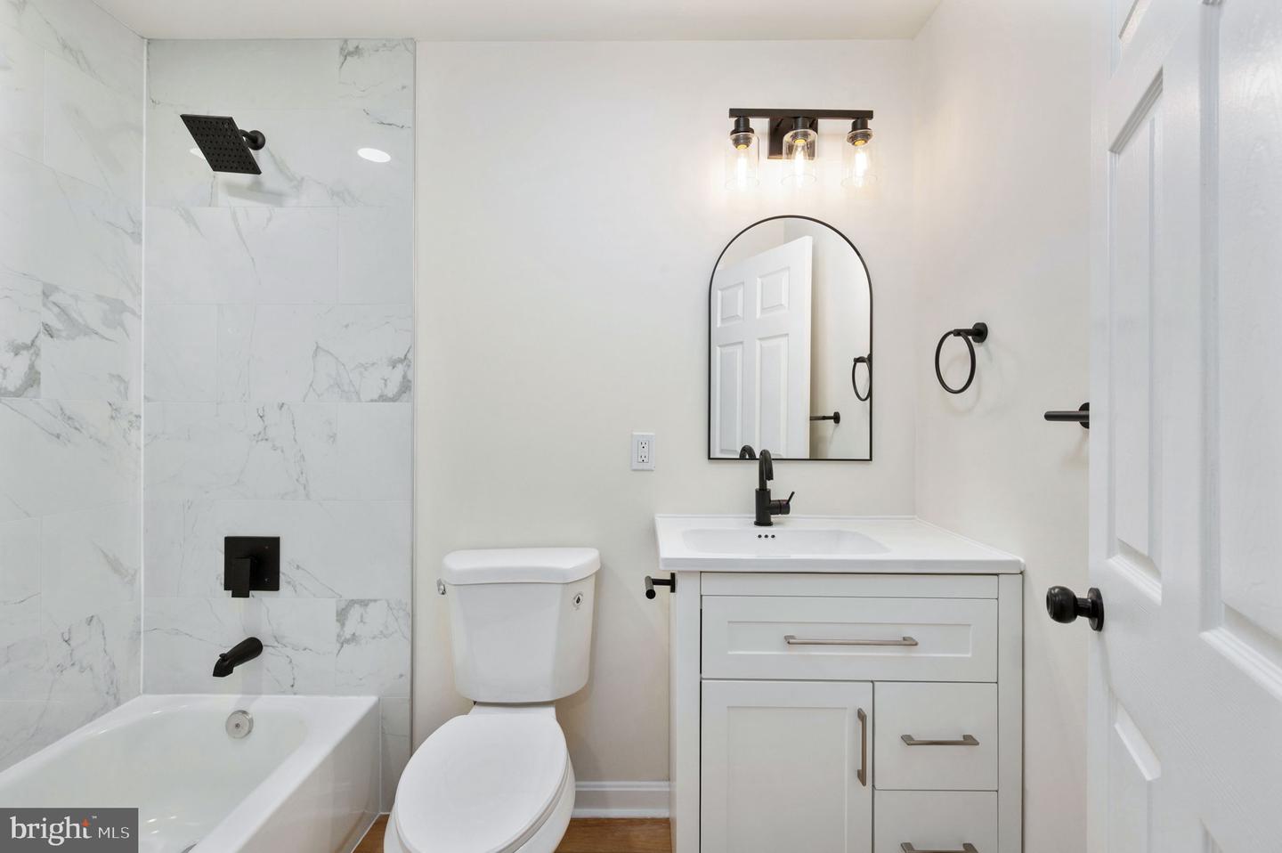 10548 KNOLLWOOD DR, MANASSAS, Virginia 20111, 4 Bedrooms Bedrooms, ,3 BathroomsBathrooms,Residential,For sale,10548 KNOLLWOOD DR,VAPW2095962 MLS # VAPW2095962