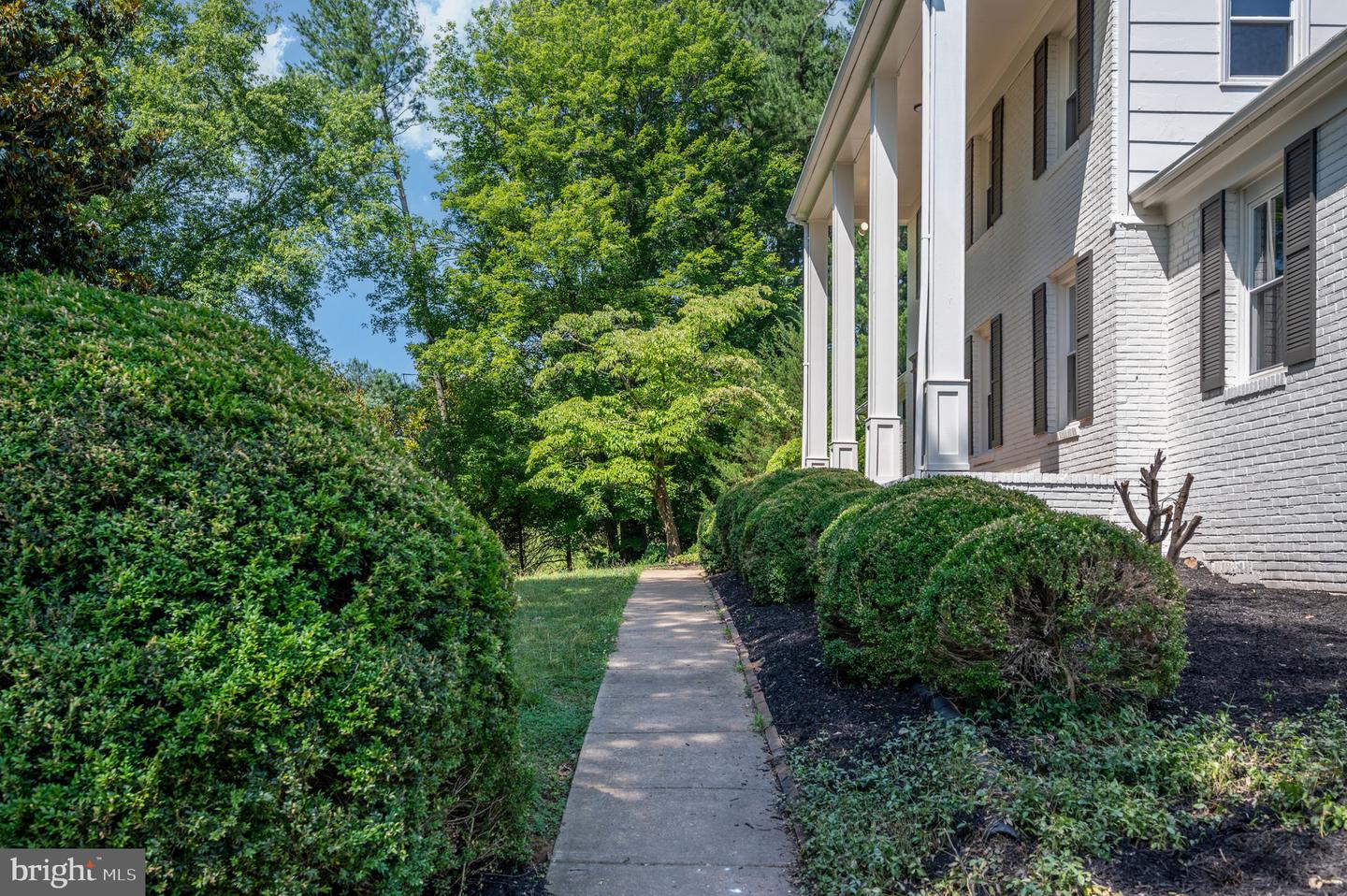 10548 KNOLLWOOD DR, MANASSAS, Virginia 20111, 4 Bedrooms Bedrooms, ,3 BathroomsBathrooms,Residential,For sale,10548 KNOLLWOOD DR,VAPW2095962 MLS # VAPW2095962