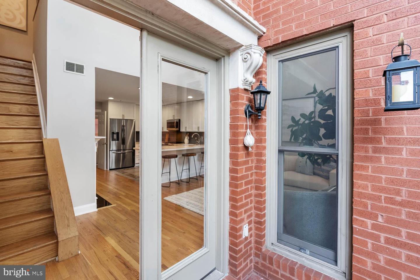 1406 CORCORAN ST NW #D, WASHINGTON, District Of Columbia 20009, 2 Bedrooms Bedrooms, ,2 BathroomsBathrooms,Residential,For sale,1406 CORCORAN ST NW #D,DCDC2203674 MLS # DCDC2203674