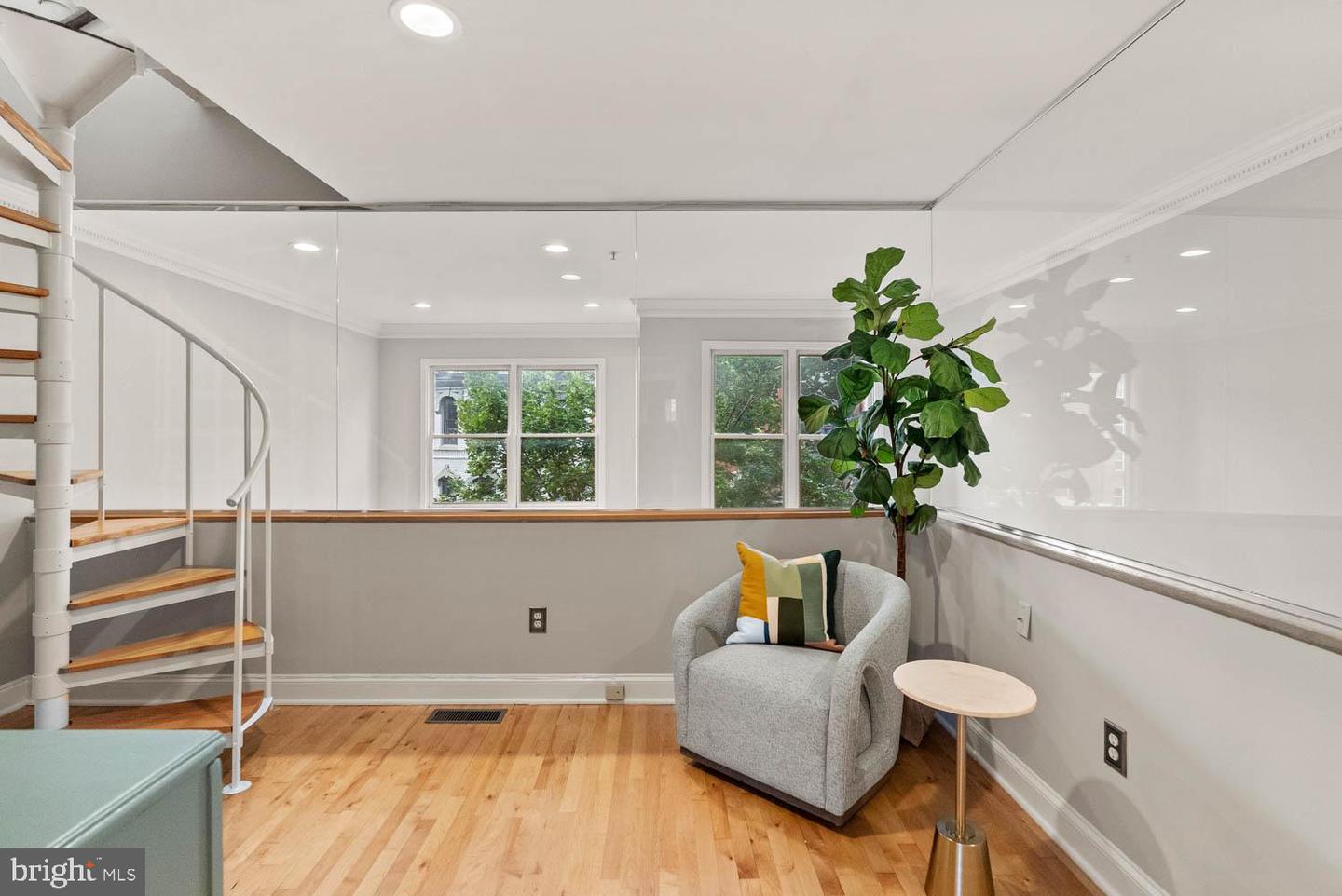 1406 CORCORAN ST NW #D, WASHINGTON, District Of Columbia 20009, 2 Bedrooms Bedrooms, ,2 BathroomsBathrooms,Residential,For sale,1406 CORCORAN ST NW #D,DCDC2203674 MLS # DCDC2203674