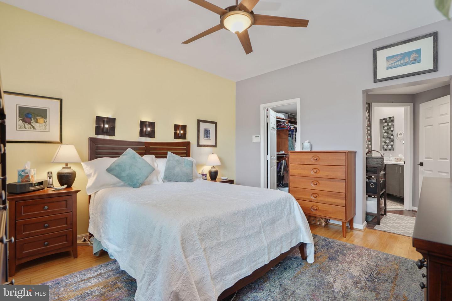 7023 HAYCOCK RD #707, FALLS CHURCH, Virginia 22043, 2 Bedrooms Bedrooms, ,2 BathroomsBathrooms,Residential,For sale,7023 HAYCOCK RD #707,VAFX2245876 MLS # VAFX2245876