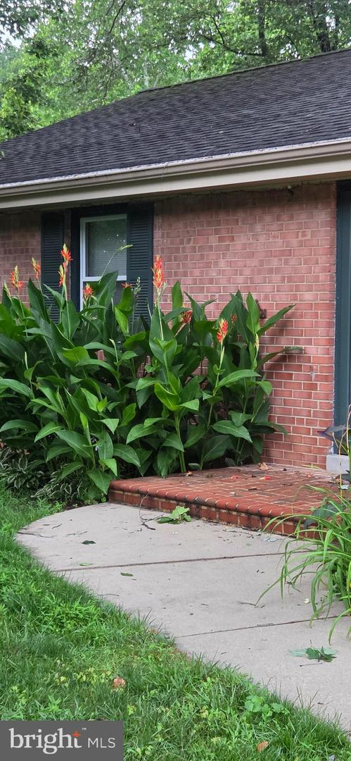 7632 WEBBWOOD CT, SPRINGFIELD, Virginia 22151, 4 Bedrooms Bedrooms, ,3 BathroomsBathrooms,Residential,For sale,7632 WEBBWOOD CT,VAFX2246108 MLS # VAFX2246108