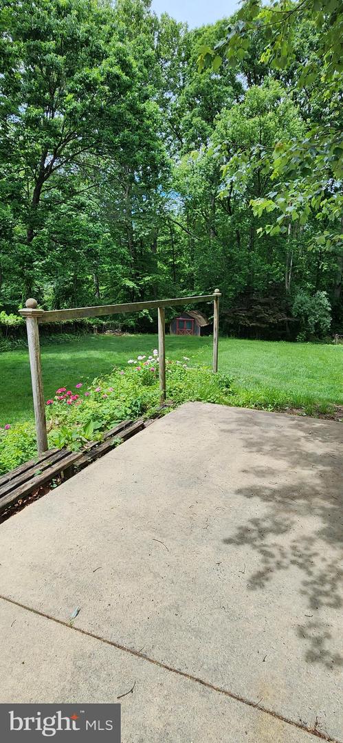 7632 WEBBWOOD CT, SPRINGFIELD, Virginia 22151, 4 Bedrooms Bedrooms, ,3 BathroomsBathrooms,Residential,For sale,7632 WEBBWOOD CT,VAFX2246108 MLS # VAFX2246108