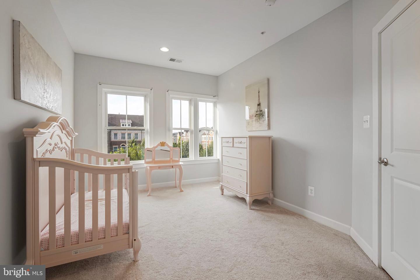 44713 PLYMPTON SQ, ASHBURN, Virginia 20147, 5 Bedrooms Bedrooms, 9 Rooms Rooms,4 BathroomsBathrooms,Residential,For sale,44713 PLYMPTON SQ,VALO2099446 MLS # VALO2099446