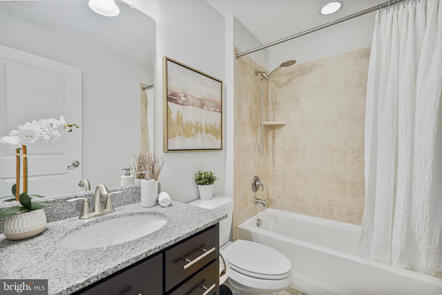 44713 PLYMPTON SQ, ASHBURN, Virginia 20147, 5 Bedrooms Bedrooms, 9 Rooms Rooms,4 BathroomsBathrooms,Residential,For sale,44713 PLYMPTON SQ,VALO2099446 MLS # VALO2099446