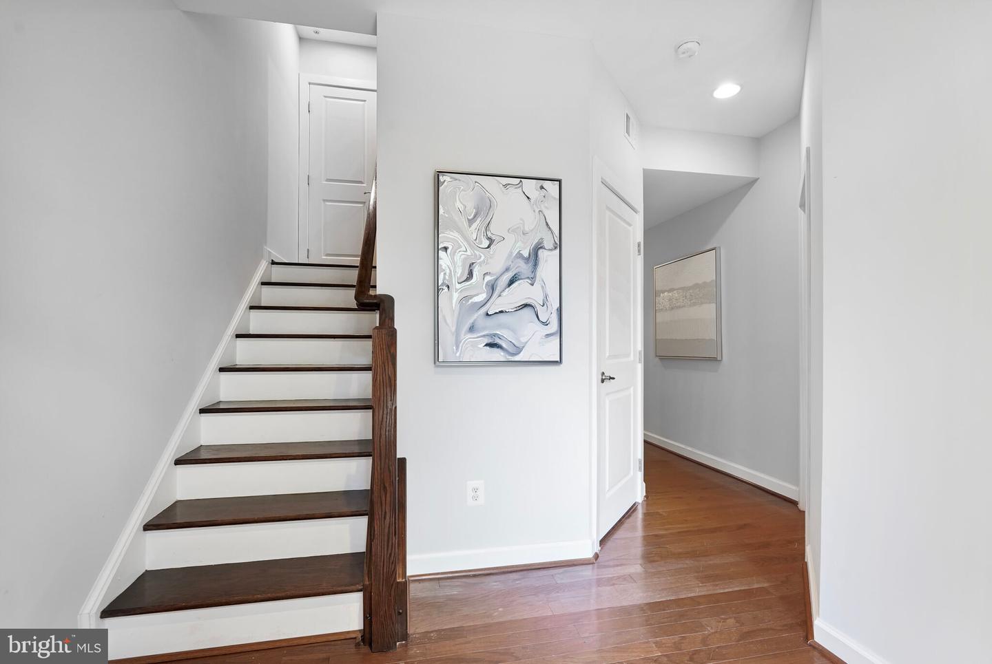 44713 PLYMPTON SQ, ASHBURN, Virginia 20147, 5 Bedrooms Bedrooms, 9 Rooms Rooms,4 BathroomsBathrooms,Residential,For sale,44713 PLYMPTON SQ,VALO2099446 MLS # VALO2099446