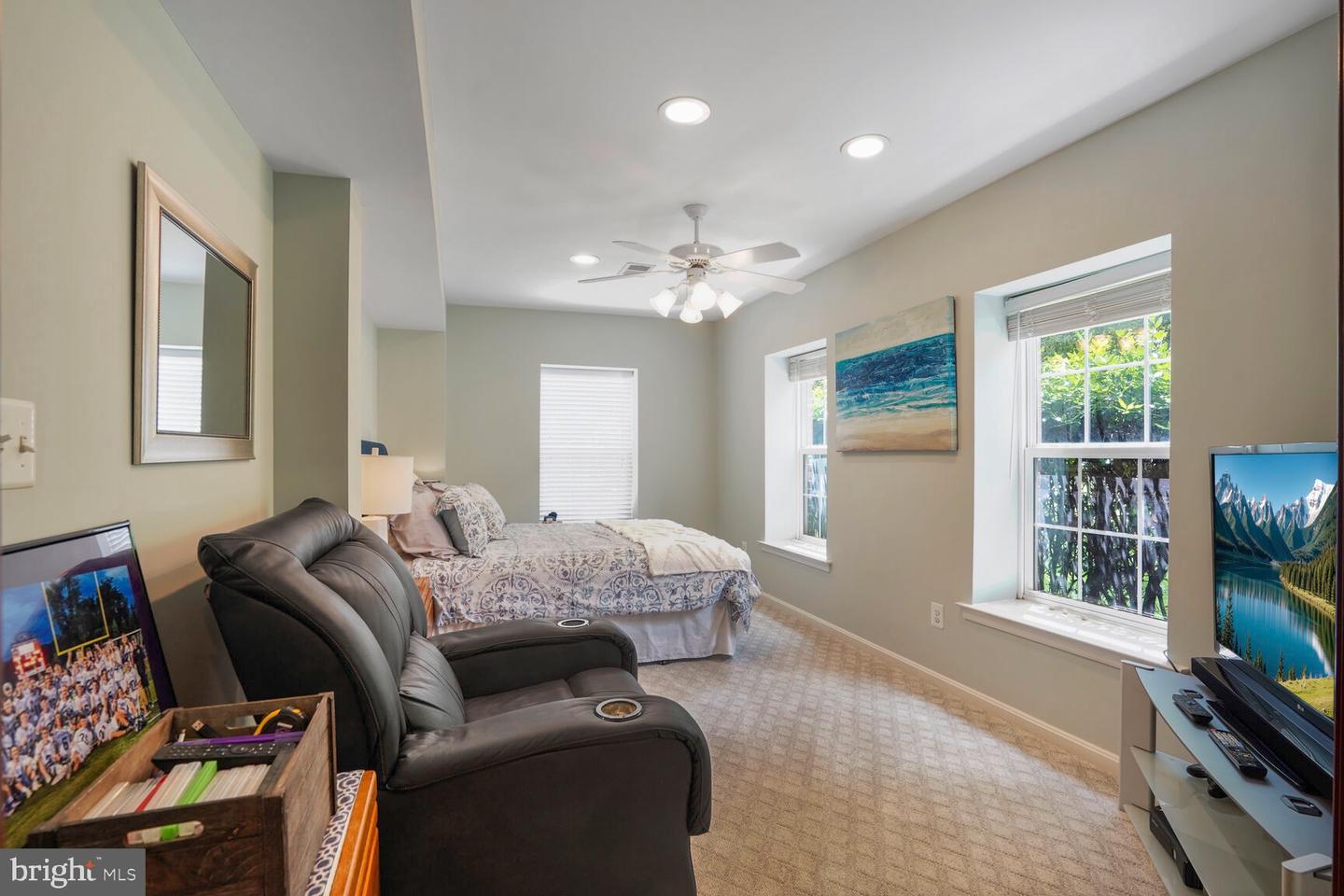 14401 CHALFONT DR, HAYMARKET, Virginia 20169, 5 Bedrooms Bedrooms, ,3 BathroomsBathrooms,Residential,For sale,14401 CHALFONT DR,VAPW2097040 MLS # VAPW2097040