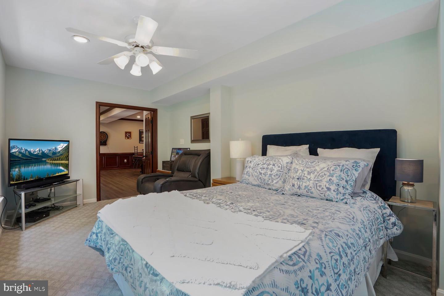 14401 CHALFONT DR, HAYMARKET, Virginia 20169, 5 Bedrooms Bedrooms, ,3 BathroomsBathrooms,Residential,For sale,14401 CHALFONT DR,VAPW2097040 MLS # VAPW2097040