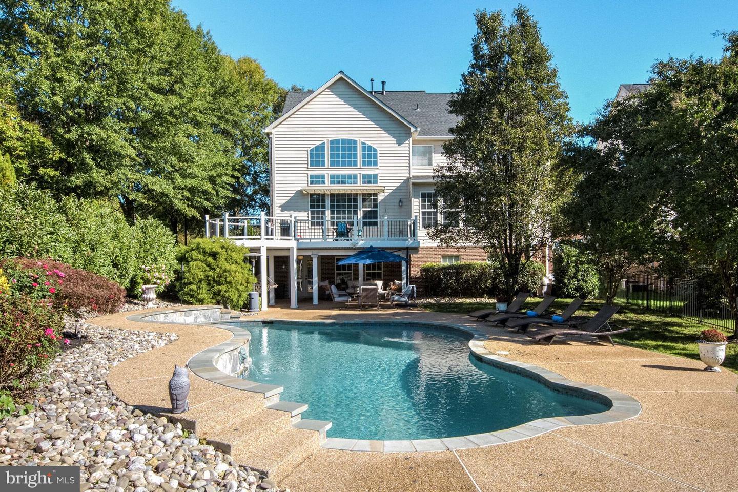 14401 CHALFONT DR, HAYMARKET, Virginia 20169, 5 Bedrooms Bedrooms, ,3 BathroomsBathrooms,Residential,For sale,14401 CHALFONT DR,VAPW2097040 MLS # VAPW2097040