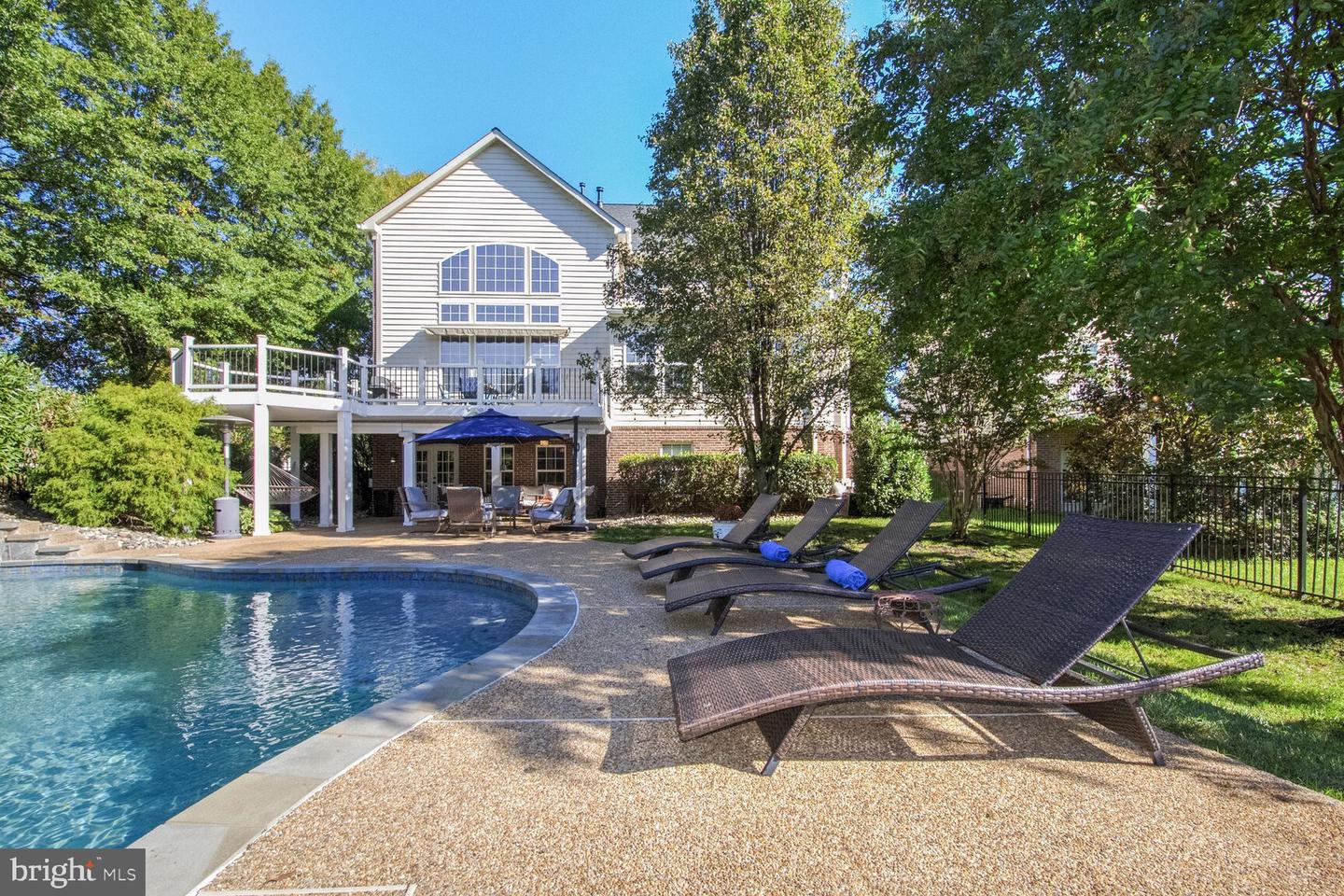 14401 CHALFONT DR, HAYMARKET, Virginia 20169, 5 Bedrooms Bedrooms, ,3 BathroomsBathrooms,Residential,For sale,14401 CHALFONT DR,VAPW2097040 MLS # VAPW2097040