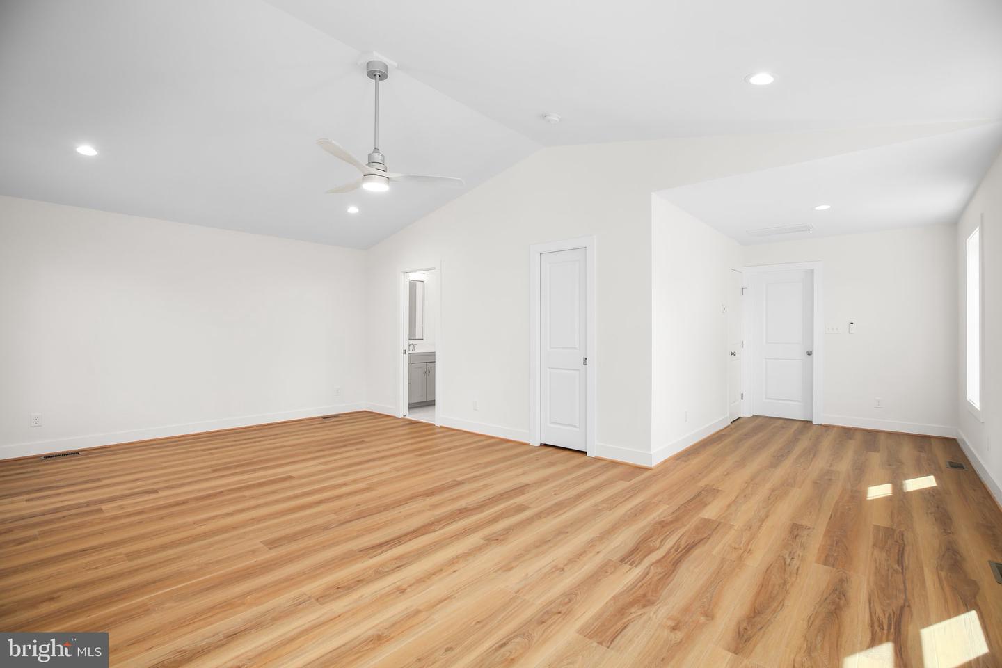 1606 CHARLES ST, FREDERICKSBURG, Virginia 22401, 3 Bedrooms Bedrooms, ,2 BathroomsBathrooms,Residential,For sale,1606 CHARLES ST,VAFB2008444 MLS # VAFB2008444