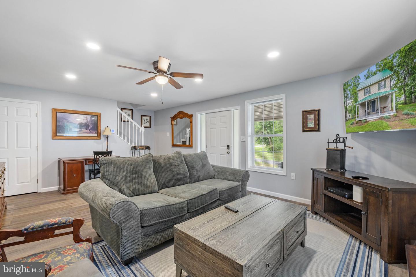 8560 OPAL RD, WARRENTON, Virginia 20186, 3 Bedrooms Bedrooms, ,2 BathroomsBathrooms,Residential,For sale,8560 OPAL RD,VAFQ2017120 MLS # VAFQ2017120