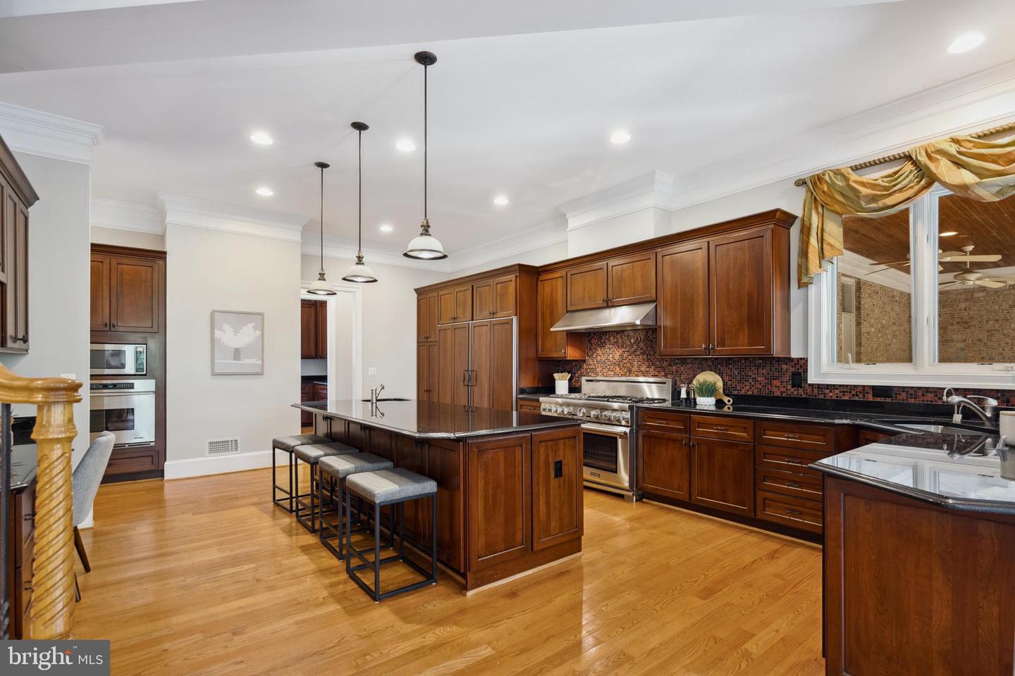4826 MAURY LN, ALEXANDRIA, Virginia 22304, 5 Bedrooms Bedrooms, ,5 BathroomsBathrooms,Residential,For sale,4826 MAURY LN,VAAX2046778 MLS # VAAX2046778