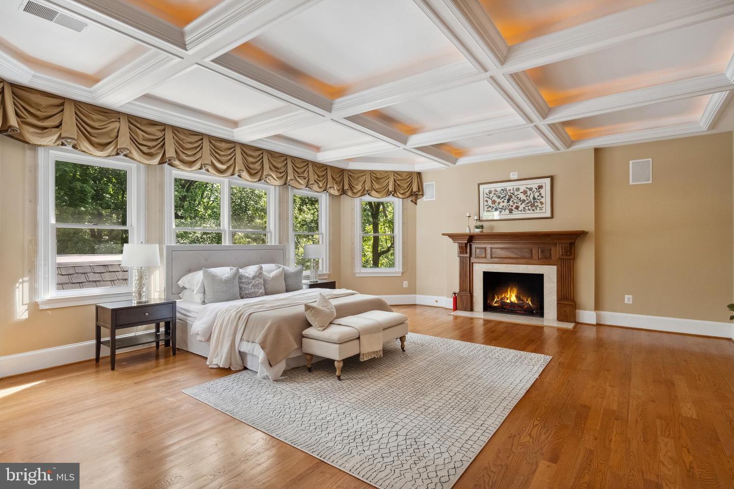 4826 MAURY LN, ALEXANDRIA, Virginia 22304, 5 Bedrooms Bedrooms, ,5 BathroomsBathrooms,Residential,For sale,4826 MAURY LN,VAAX2046778 MLS # VAAX2046778