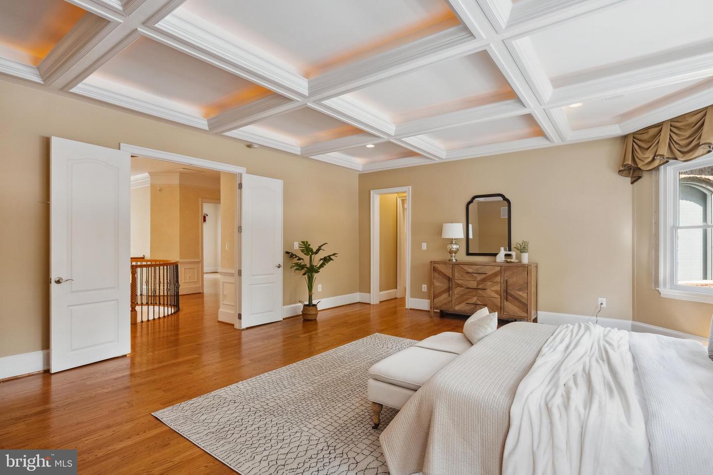 4826 MAURY LN, ALEXANDRIA, Virginia 22304, 5 Bedrooms Bedrooms, ,5 BathroomsBathrooms,Residential,For sale,4826 MAURY LN,VAAX2046778 MLS # VAAX2046778