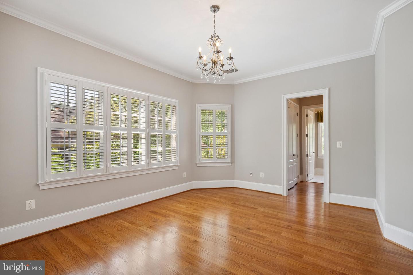 4826 MAURY LN, ALEXANDRIA, Virginia 22304, 5 Bedrooms Bedrooms, ,5 BathroomsBathrooms,Residential,For sale,4826 MAURY LN,VAAX2046778 MLS # VAAX2046778