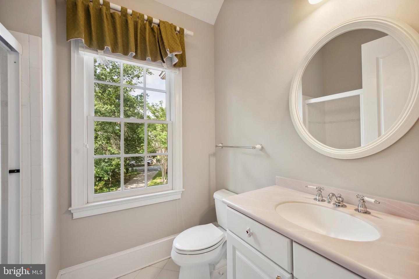 4826 MAURY LN, ALEXANDRIA, Virginia 22304, 5 Bedrooms Bedrooms, ,5 BathroomsBathrooms,Residential,For sale,4826 MAURY LN,VAAX2046778 MLS # VAAX2046778
