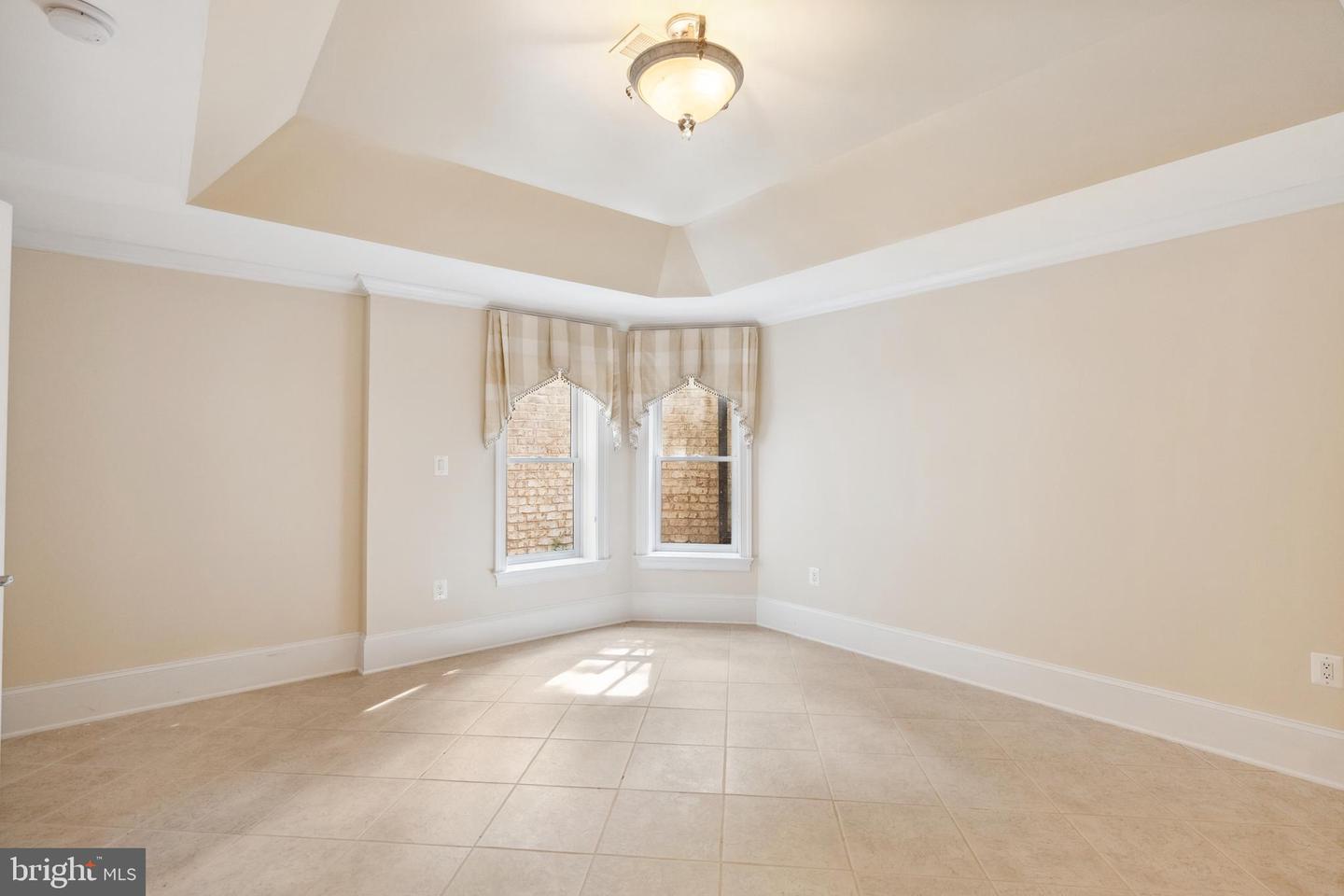 4826 MAURY LN, ALEXANDRIA, Virginia 22304, 5 Bedrooms Bedrooms, ,5 BathroomsBathrooms,Residential,For sale,4826 MAURY LN,VAAX2046778 MLS # VAAX2046778