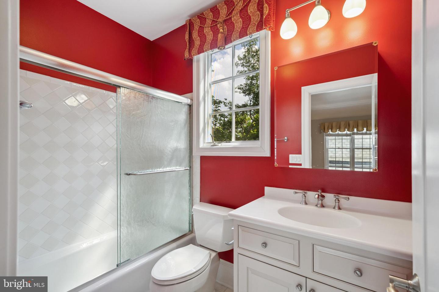 4826 MAURY LN, ALEXANDRIA, Virginia 22304, 5 Bedrooms Bedrooms, ,5 BathroomsBathrooms,Residential,For sale,4826 MAURY LN,VAAX2046778 MLS # VAAX2046778
