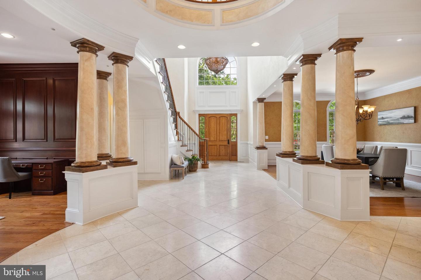 4826 MAURY LN, ALEXANDRIA, Virginia 22304, 5 Bedrooms Bedrooms, ,5 BathroomsBathrooms,Residential,For sale,4826 MAURY LN,VAAX2046778 MLS # VAAX2046778