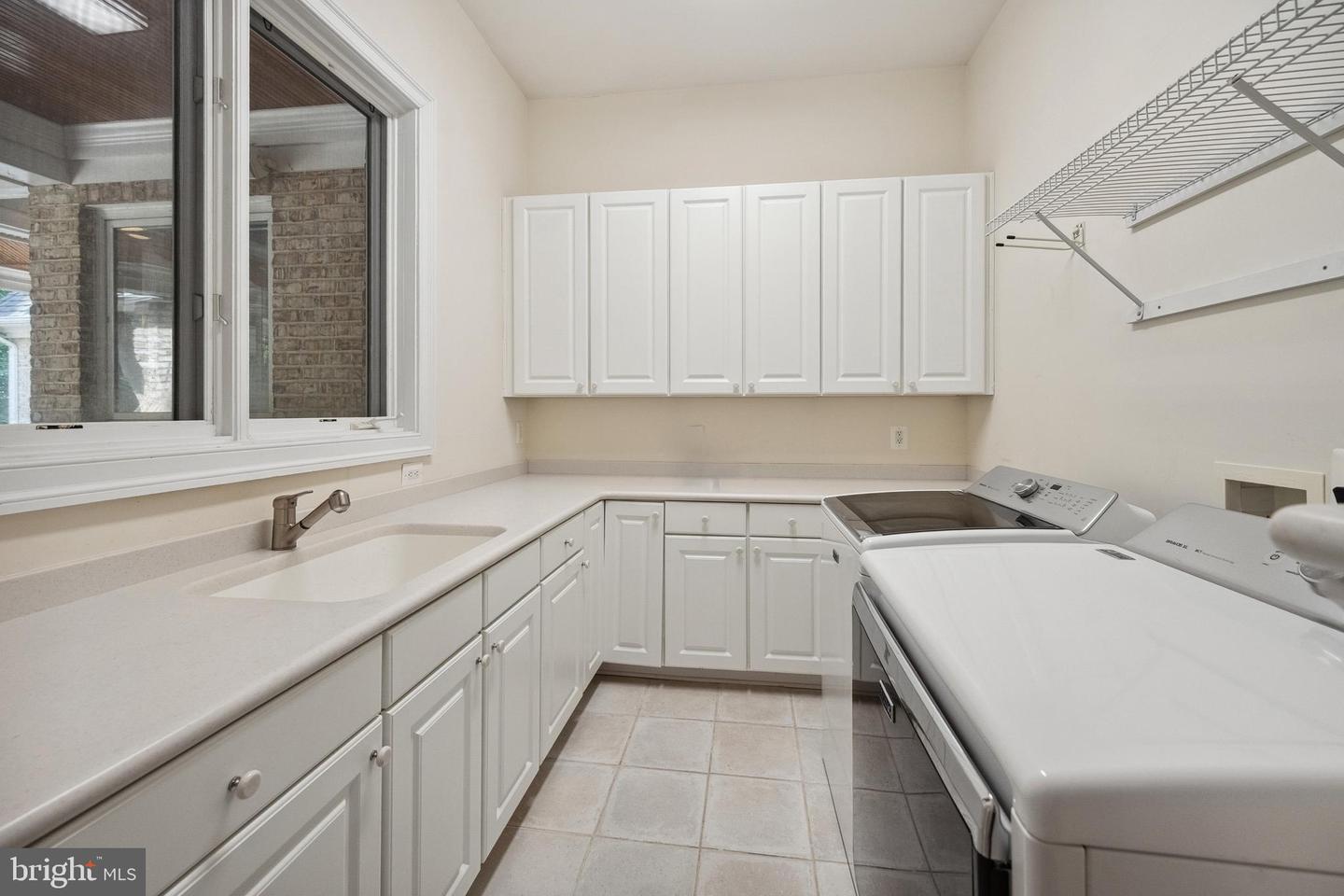 4826 MAURY LN, ALEXANDRIA, Virginia 22304, 5 Bedrooms Bedrooms, ,5 BathroomsBathrooms,Residential,For sale,4826 MAURY LN,VAAX2046778 MLS # VAAX2046778