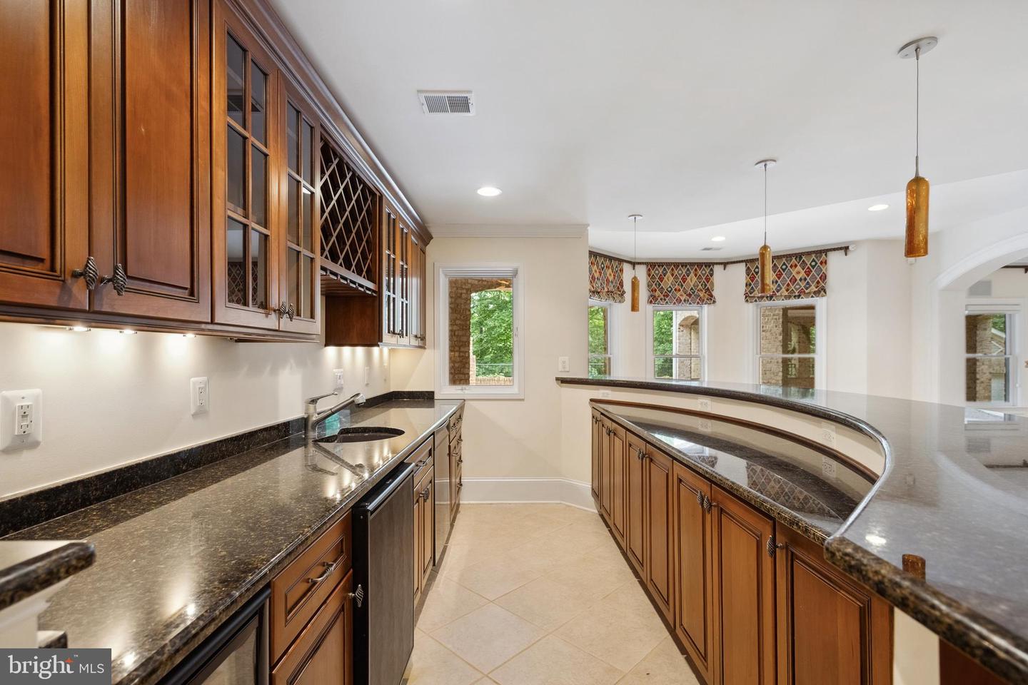 4826 MAURY LN, ALEXANDRIA, Virginia 22304, 5 Bedrooms Bedrooms, ,5 BathroomsBathrooms,Residential,For sale,4826 MAURY LN,VAAX2046778 MLS # VAAX2046778