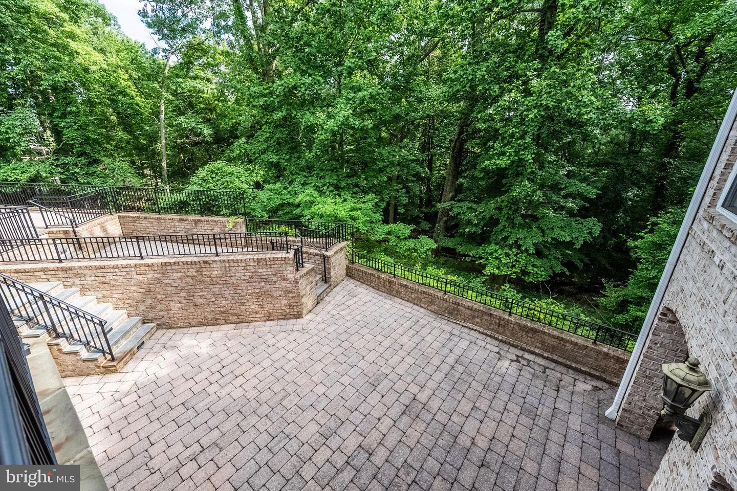 4826 MAURY LN, ALEXANDRIA, Virginia 22304, 5 Bedrooms Bedrooms, ,5 BathroomsBathrooms,Residential,For sale,4826 MAURY LN,VAAX2046778 MLS # VAAX2046778