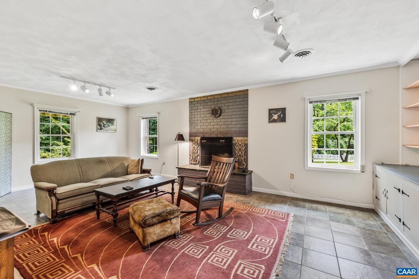 2402 BENNINGTON RD, CHARLOTTESVILLE, Virginia 22901, 4 Bedrooms Bedrooms, ,2 BathroomsBathrooms,Residential,For sale,2402 BENNINGTON RD,665942 MLS # 665942