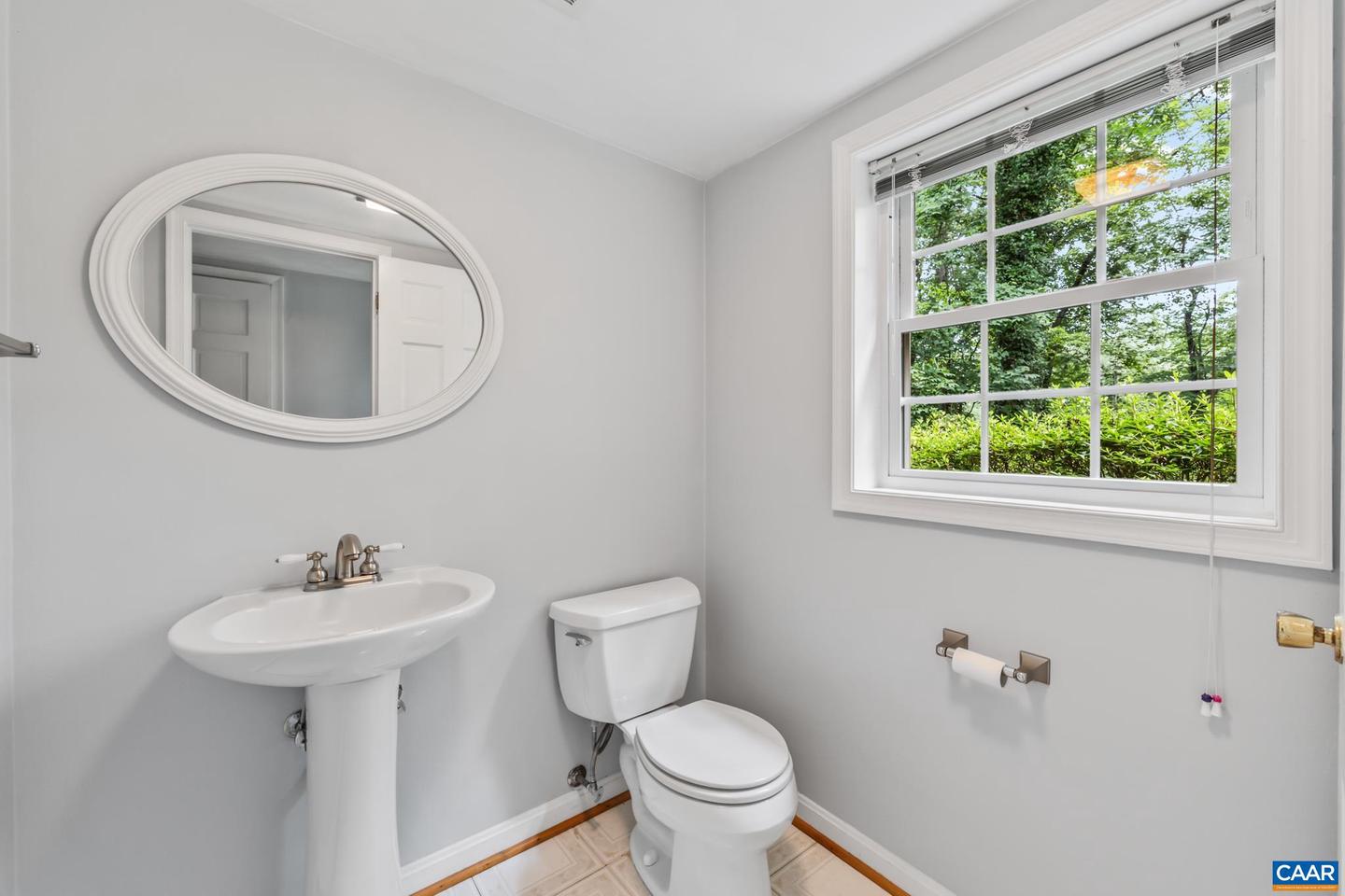 2402 BENNINGTON RD, CHARLOTTESVILLE, Virginia 22901, 4 Bedrooms Bedrooms, ,2 BathroomsBathrooms,Residential,For sale,2402 BENNINGTON RD,665942 MLS # 665942