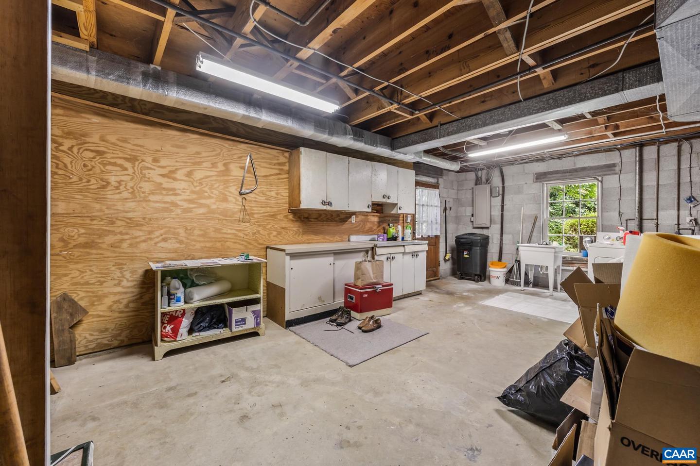 2402 BENNINGTON RD, CHARLOTTESVILLE, Virginia 22901, 4 Bedrooms Bedrooms, ,2 BathroomsBathrooms,Residential,For sale,2402 BENNINGTON RD,665942 MLS # 665942