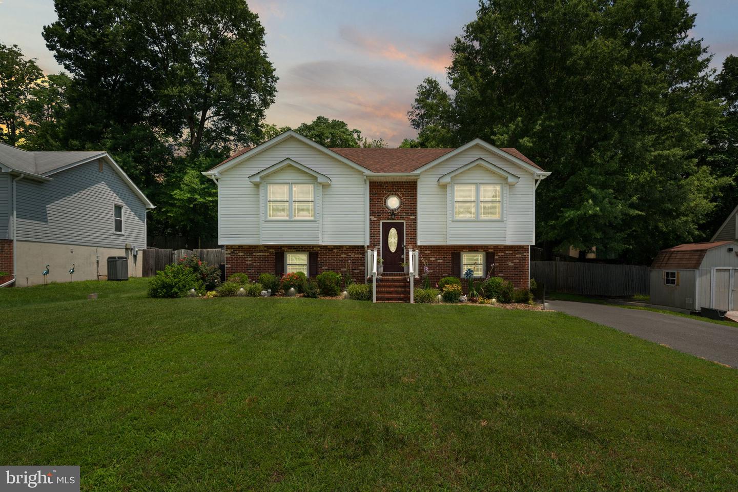 10407 SKINNER HILL DR, FREDERICKSBURG, Virginia 22408, 4 Bedrooms Bedrooms, ,2 BathroomsBathrooms,Residential,For sale,10407 SKINNER HILL DR,VASP2034140 MLS # VASP2034140