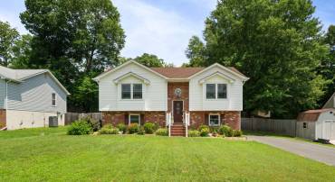 10407 SKINNER HILL DR, FREDERICKSBURG, Virginia 22408, 4 Bedrooms Bedrooms, ,2 BathroomsBathrooms,Residential,For sale,10407 SKINNER HILL DR,VASP2034140 MLS # VASP2034140