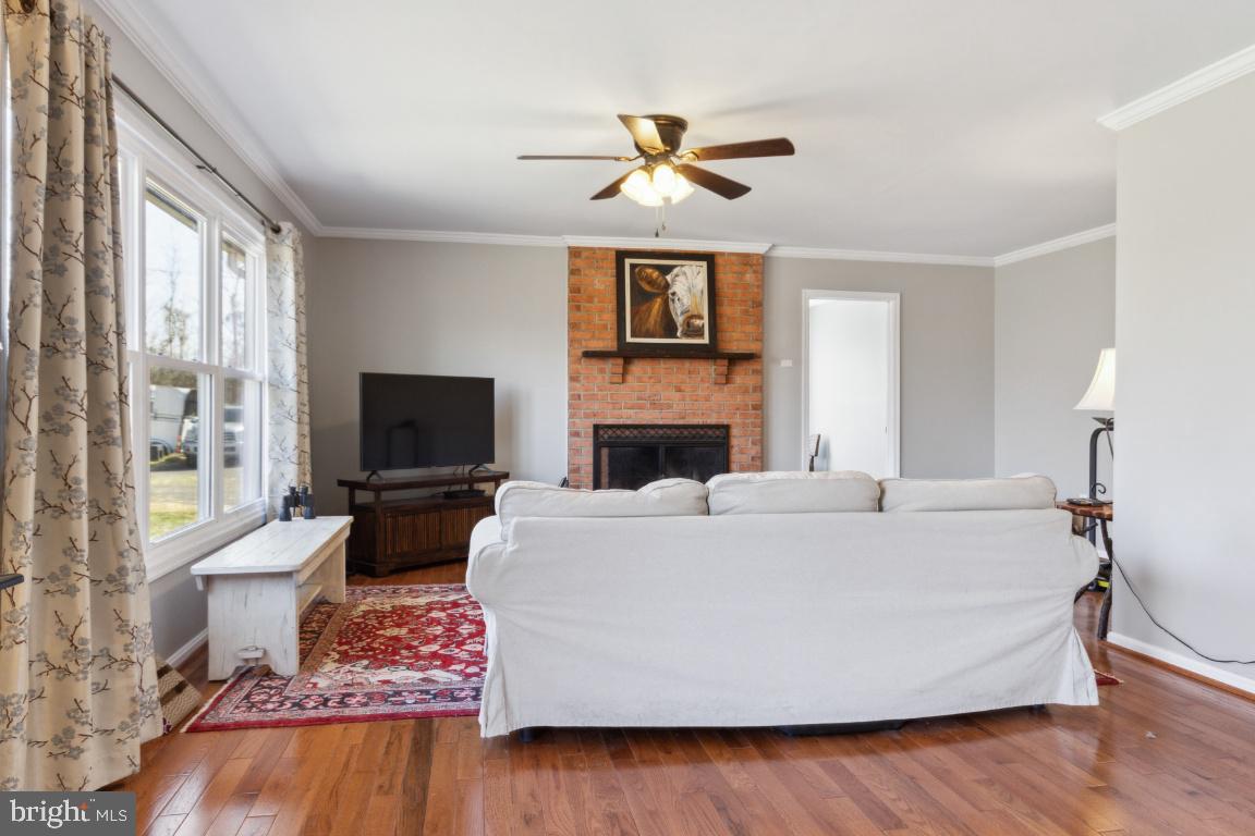 602 VIEWTOWN RD, AMISSVILLE, Virginia 20106, 3 Bedrooms Bedrooms, ,2 BathroomsBathrooms,Residential,For sale,602 VIEWTOWN RD,VARP2002148 MLS # VARP2002148