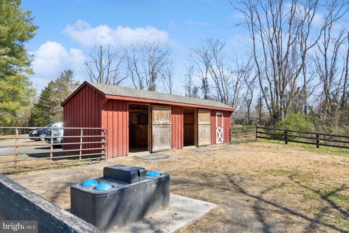 602 VIEWTOWN RD, AMISSVILLE, Virginia 20106, 3 Bedrooms Bedrooms, ,2 BathroomsBathrooms,Residential,For sale,602 VIEWTOWN RD,VARP2002148 MLS # VARP2002148