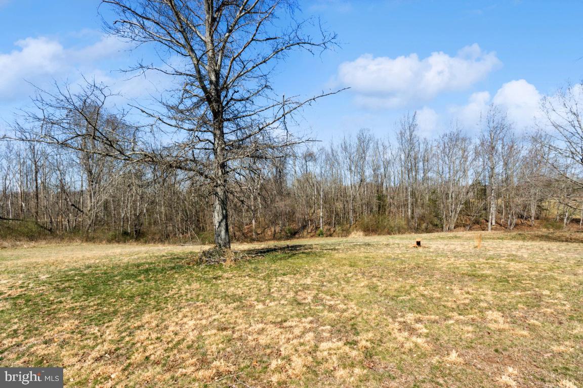 602 VIEWTOWN RD, AMISSVILLE, Virginia 20106, 3 Bedrooms Bedrooms, ,2 BathroomsBathrooms,Residential,For sale,602 VIEWTOWN RD,VARP2002148 MLS # VARP2002148