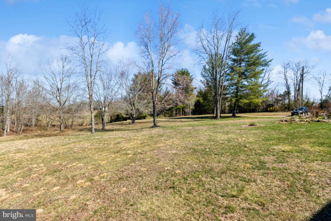 602 VIEWTOWN RD, AMISSVILLE, Virginia 20106, 3 Bedrooms Bedrooms, ,2 BathroomsBathrooms,Residential,For sale,602 VIEWTOWN RD,VARP2002148 MLS # VARP2002148