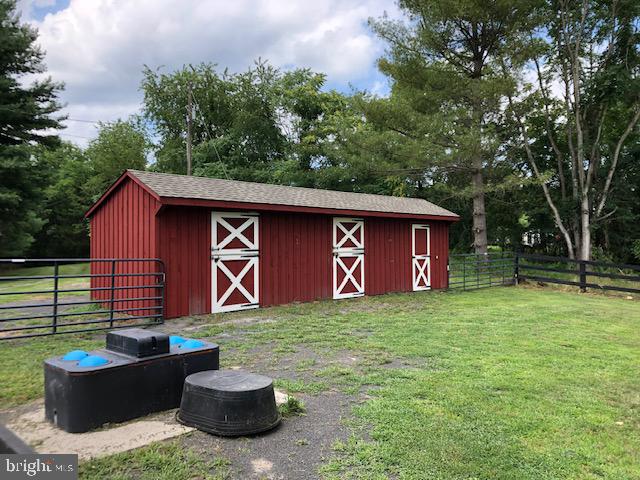 602 VIEWTOWN RD, AMISSVILLE, Virginia 20106, 3 Bedrooms Bedrooms, ,2 BathroomsBathrooms,Residential,For sale,602 VIEWTOWN RD,VARP2002148 MLS # VARP2002148