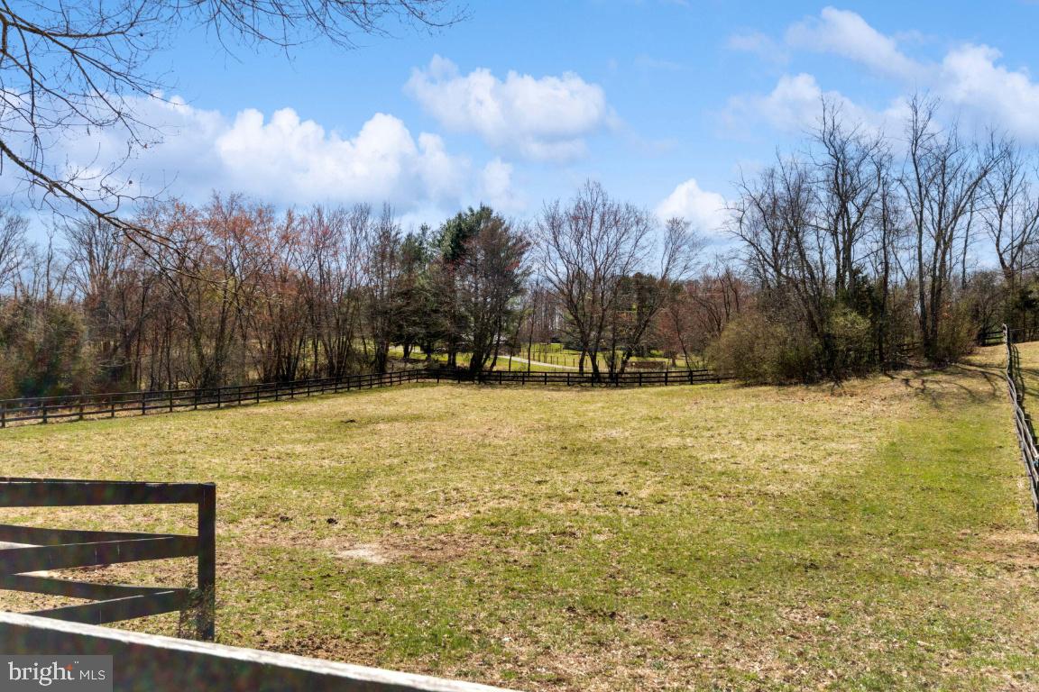 602 VIEWTOWN RD, AMISSVILLE, Virginia 20106, 3 Bedrooms Bedrooms, ,2 BathroomsBathrooms,Residential,For sale,602 VIEWTOWN RD,VARP2002148 MLS # VARP2002148