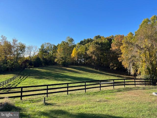 602 VIEWTOWN RD, AMISSVILLE, Virginia 20106, 3 Bedrooms Bedrooms, ,2 BathroomsBathrooms,Residential,For sale,602 VIEWTOWN RD,VARP2002148 MLS # VARP2002148