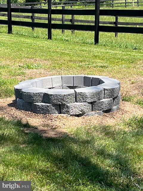 602 VIEWTOWN RD, AMISSVILLE, Virginia 20106, 3 Bedrooms Bedrooms, ,2 BathroomsBathrooms,Residential,For sale,602 VIEWTOWN RD,VARP2002148 MLS # VARP2002148
