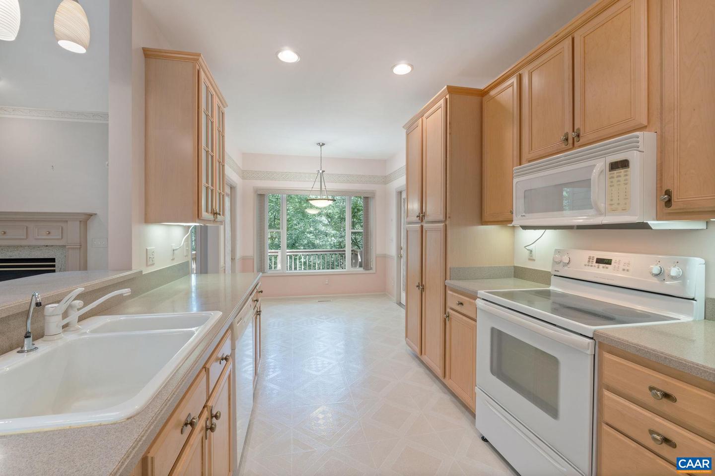 6 PUTT CIR, PALMYRA, Virginia 22963, 3 Bedrooms Bedrooms, ,3 BathroomsBathrooms,Residential,For sale,6 PUTT CIR,666016 MLS # 666016