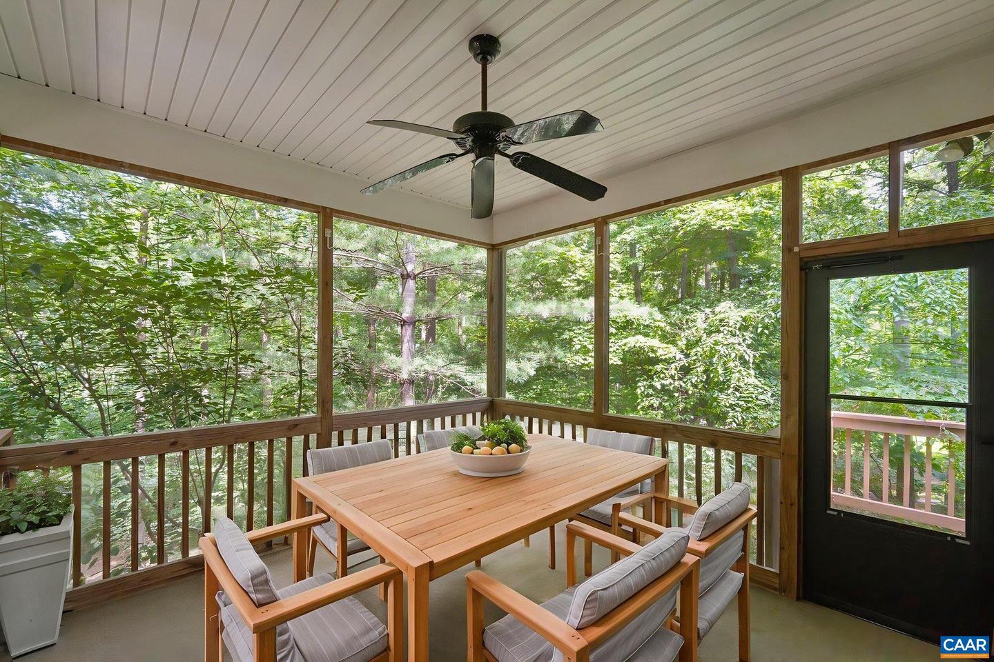 6 PUTT CIR, PALMYRA, Virginia 22963, 3 Bedrooms Bedrooms, ,3 BathroomsBathrooms,Residential,For sale,6 PUTT CIR,666016 MLS # 666016
