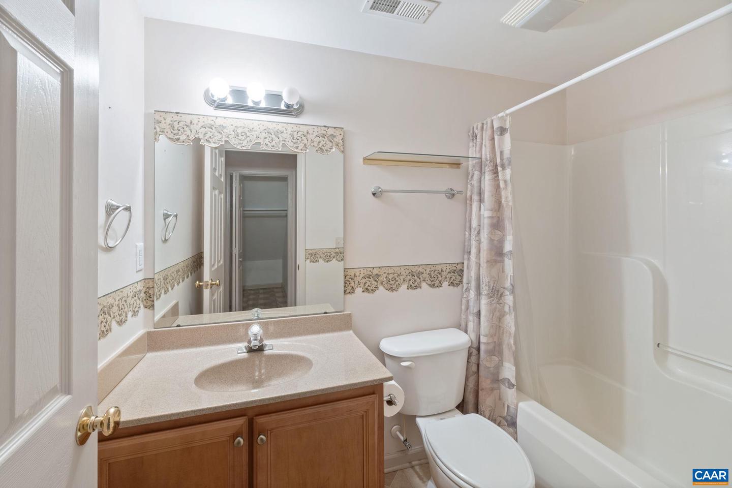 6 PUTT CIR, PALMYRA, Virginia 22963, 3 Bedrooms Bedrooms, ,3 BathroomsBathrooms,Residential,For sale,6 PUTT CIR,666016 MLS # 666016