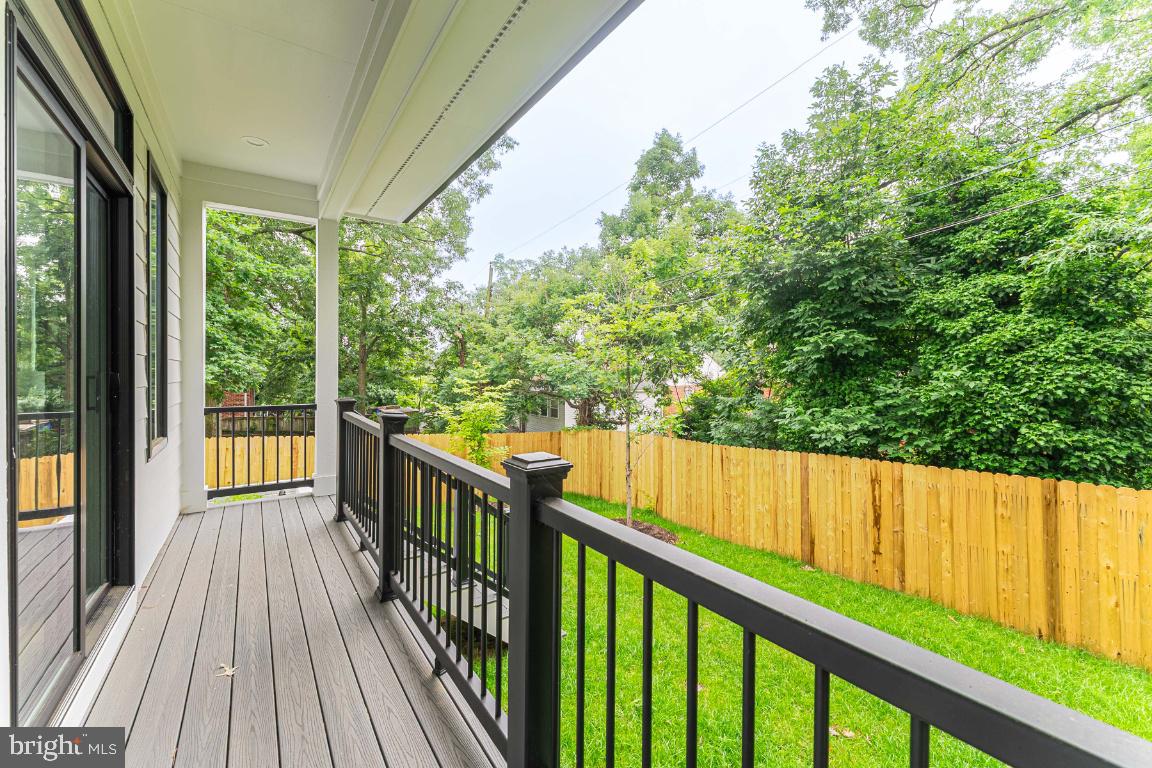 2100 S NELSON ST, ARLINGTON, Virginia 22204, 5 Bedrooms Bedrooms, ,4 BathroomsBathrooms,Residential,For sale,2100 S NELSON ST,VAAR2059698 MLS # VAAR2059698