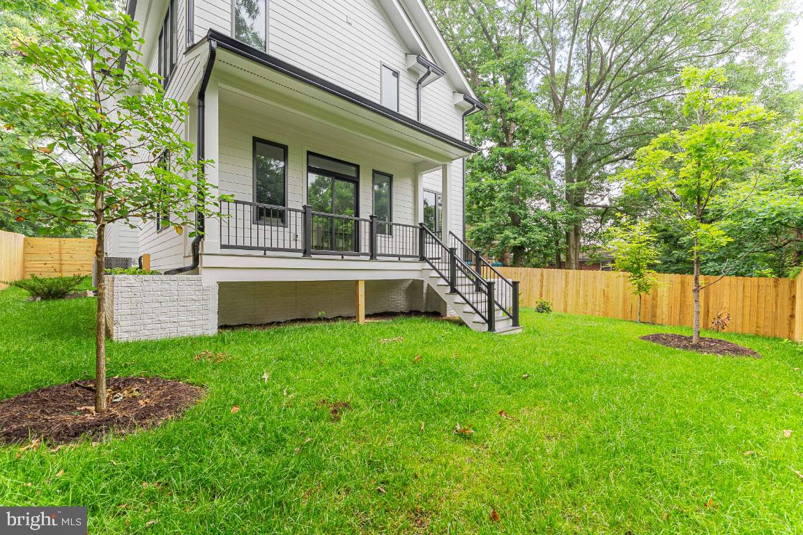 2100 S NELSON ST, ARLINGTON, Virginia 22204, 5 Bedrooms Bedrooms, ,4 BathroomsBathrooms,Residential,For sale,2100 S NELSON ST,VAAR2059698 MLS # VAAR2059698