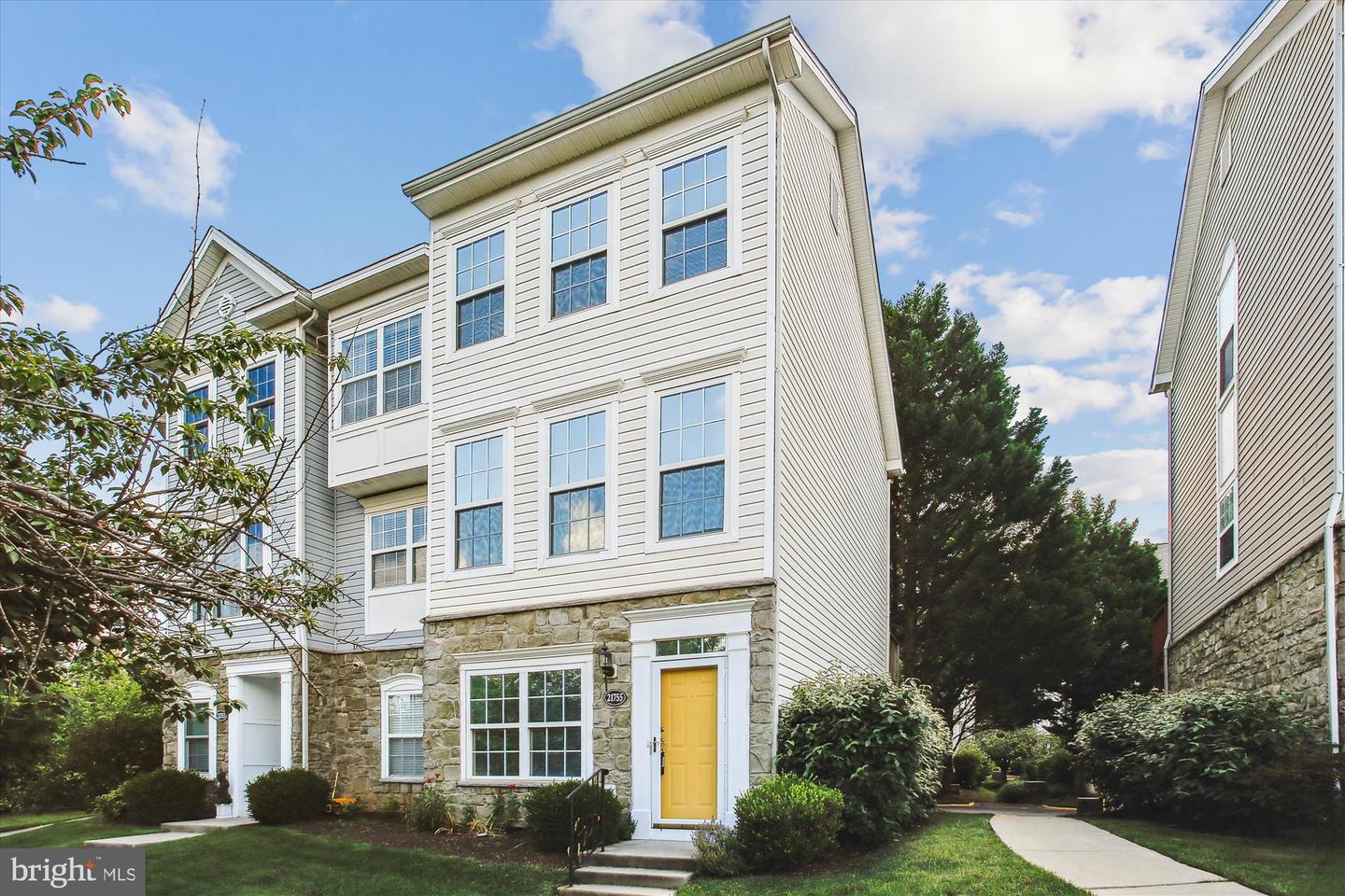21755 ASCOT CT, ASHBURN, Virginia 20147, 1 Bedroom Bedrooms, ,1 BathroomBathrooms,Residential,For sale,21755 ASCOT CT,VALO2100324 MLS # VALO2100324